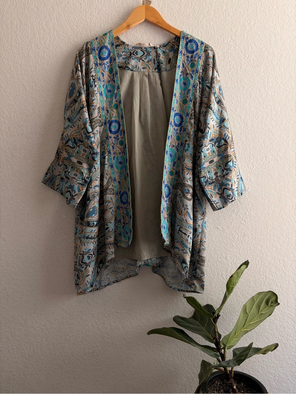 Soft Surroundings S/M Blue Embroidered Medina Paisley Open Front Jacket/kimono